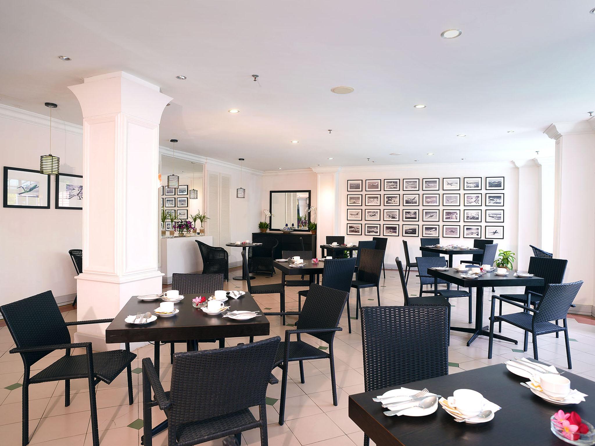Bella Vista Express Hotel Pantai Cenang  Εξωτερικό φωτογραφία