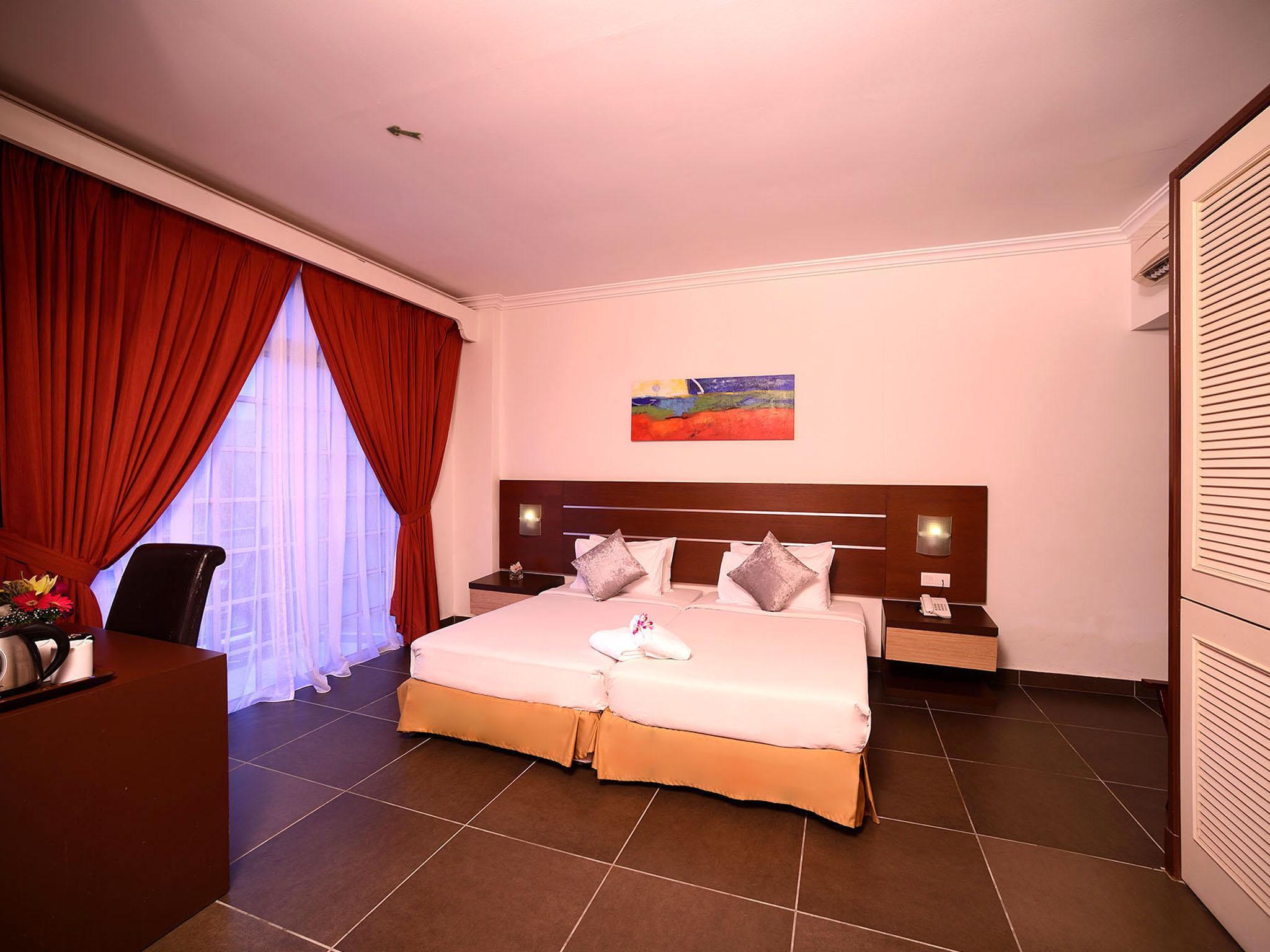 Bella Vista Express Hotel Pantai Cenang  Εξωτερικό φωτογραφία