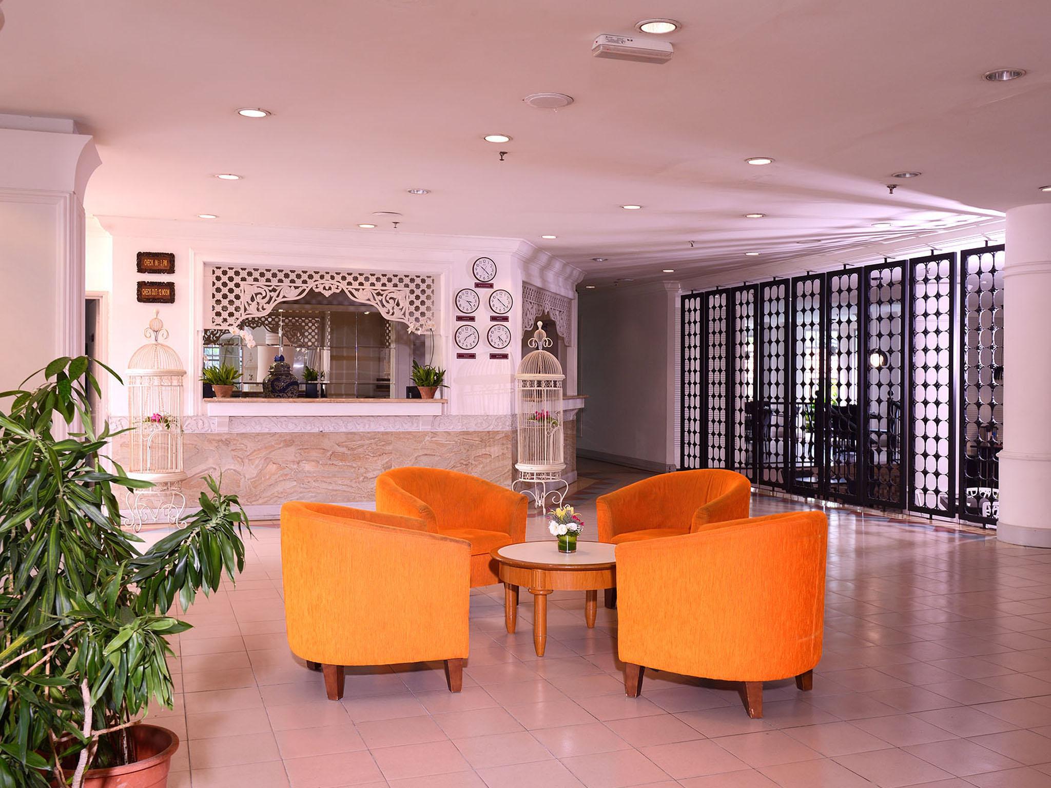 Bella Vista Express Hotel Pantai Cenang  Εξωτερικό φωτογραφία
