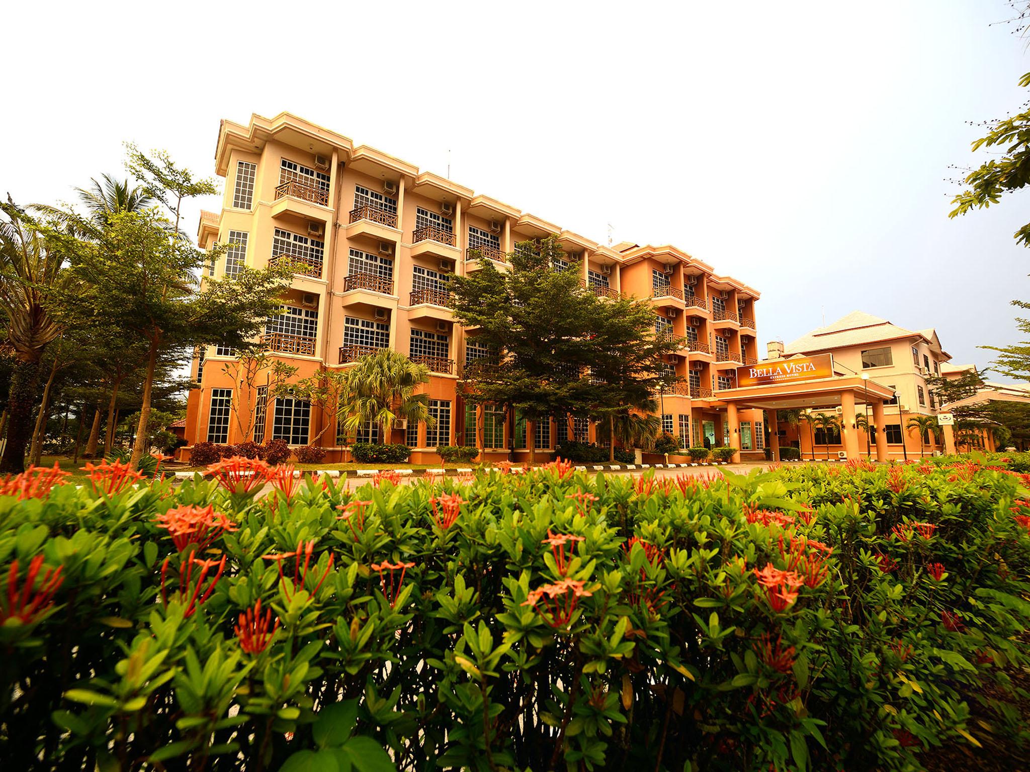 Bella Vista Express Hotel Pantai Cenang  Εξωτερικό φωτογραφία